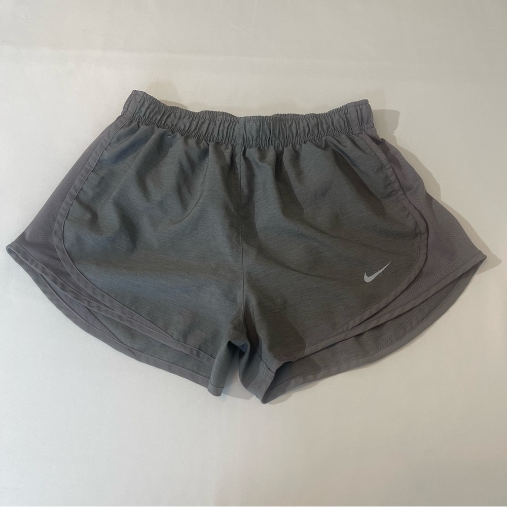 NIKE DRI-FIT WOMENS ATHLETIC SHORTS SZ SP, VERY GOOD CONDITION, PREOWNE…